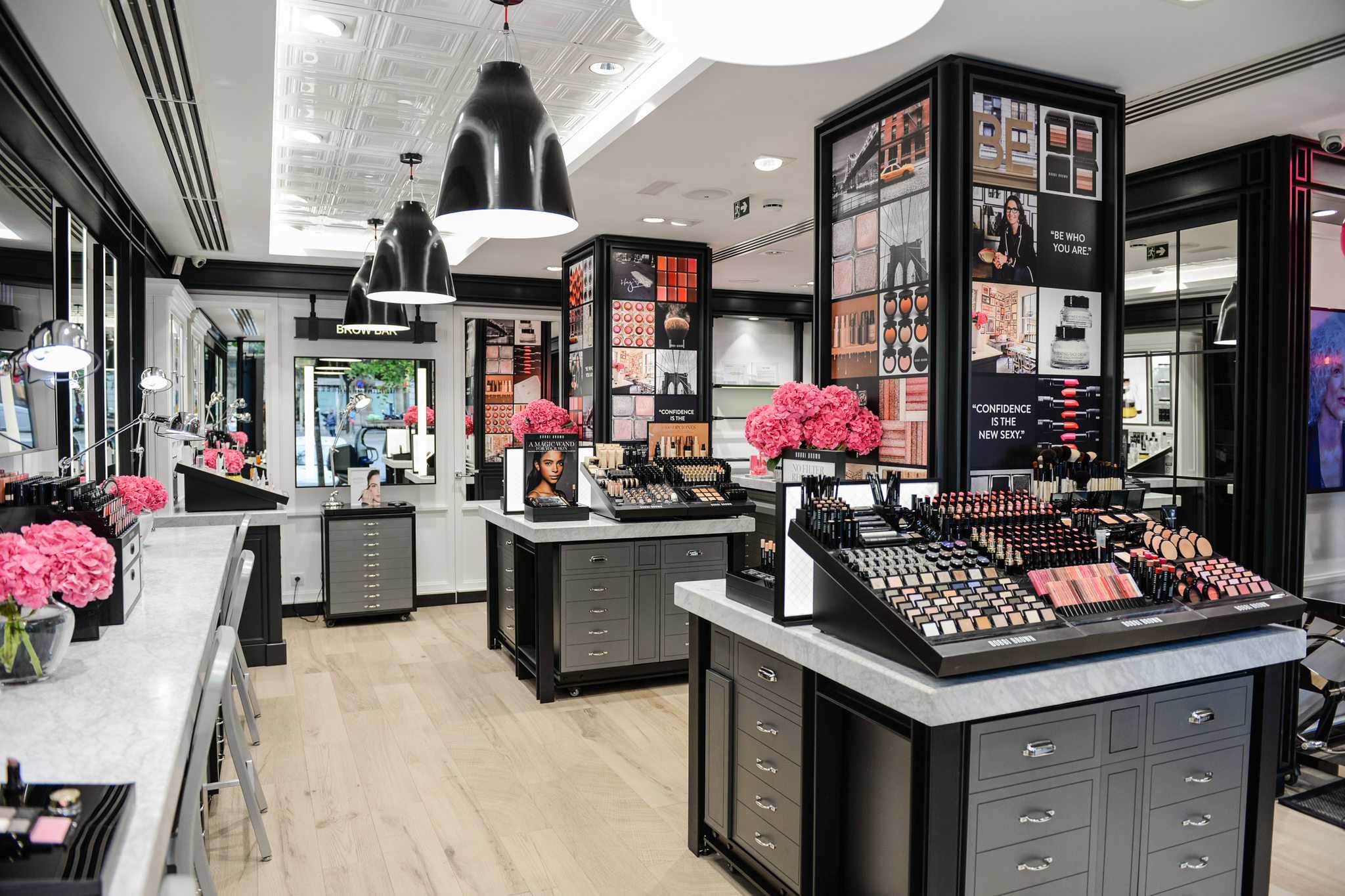 forvisning eksplicit hende 11 Steps to Open Your Cosmetic Profitable Boutique|Up-to-date  News|Specialize in Display Showcase For 20 Years With One-Stop Solution |  DG Showcase Master