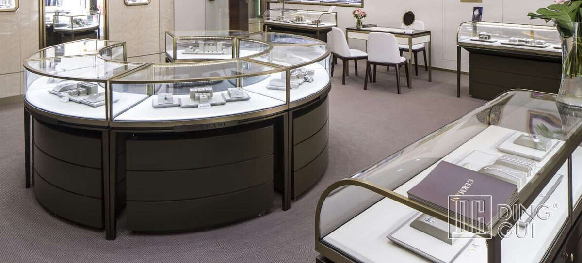 Luxury High End Jewelry Display Showcase